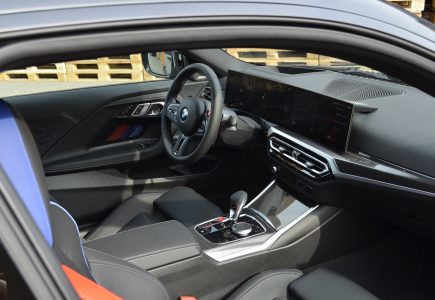 Najem_BMW_M2_G87_black_-17